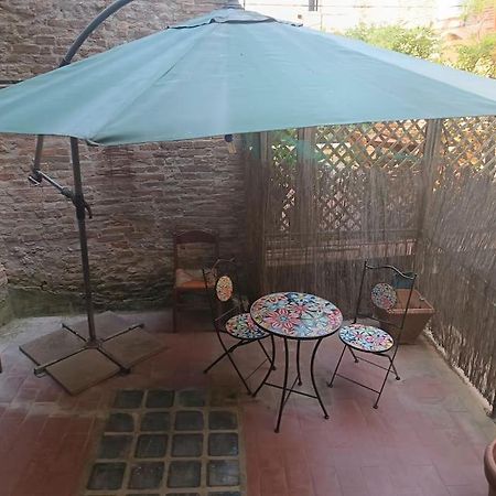 Appartamento Piazza Siena Exteriör bild