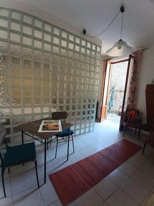 Appartamento Piazza Siena Exteriör bild